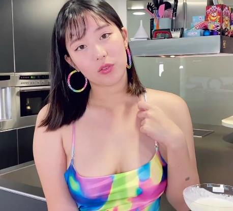 上海留学生《欧祖儿》在厨房与纹身洋男友激烈战斗