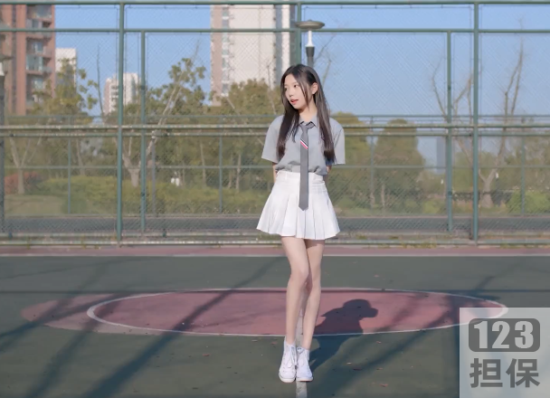 B站美女up主南开大学校花《欣小萌》绝版视频资源