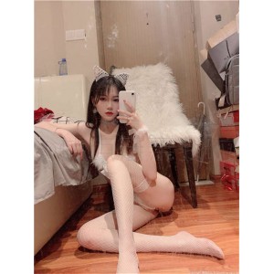 高颜值COSER魔法秋秋《快点亲亲我》全系列视频