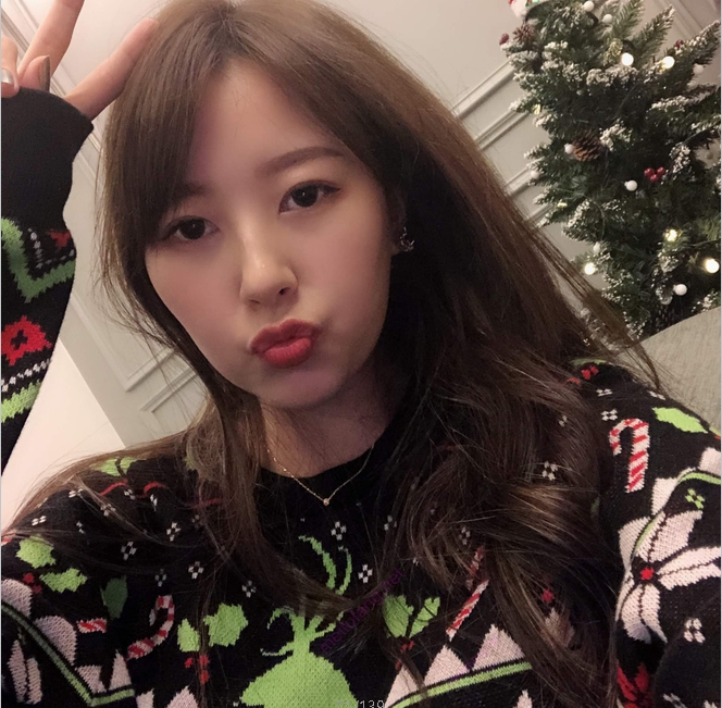 情侣泄密读新闻系颜值网红被征服