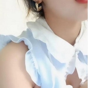 逆天美少女《小木登子》直播作品一部