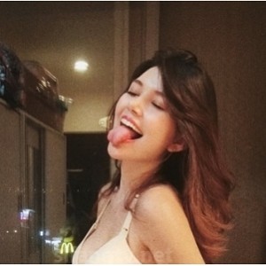 p站美艳孕妇怀胎10月性感比基尼写真