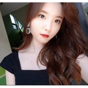 韩国白领美女李始宇的私密照片展示