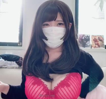 岛国OnlyFans巨R女神sakisaki私拍1V1.7G，粮仓棒棒糖口罩小团团