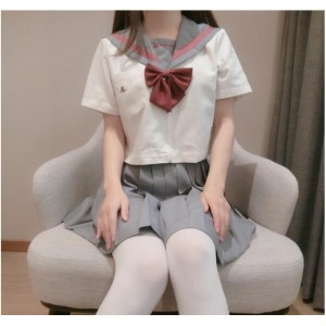 浮力姬Luomei：清纯美少女的反差魅力