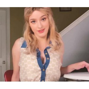 《绿M教育》-深情剧情，AI字幕，火爆观看