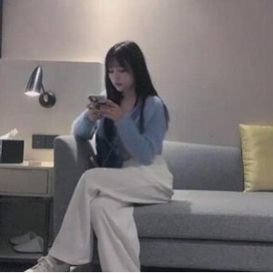 “虎牙网红兰兰鹿鹿绝版合集视频震撼上贤娆揭秘交友门事件真相！”