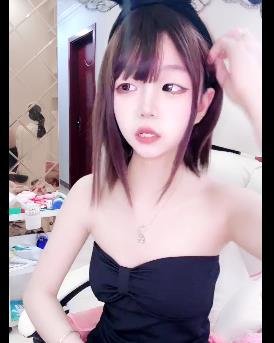 快手嫩妹莉妍妍最新合集10V3.4G，自拍美颜长资源