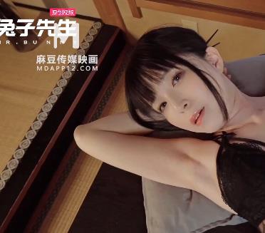 日本兔子先生花魁菅本ゆき最新自拍合集1V847M，家庭主妇魅力无限