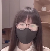 眼镜妹子自玩搬运合集1V4G，炸了不补