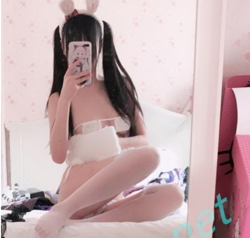 PR社元老工口妹子小雨赛高合集10V500M，幽默日常与合作精彩呈现