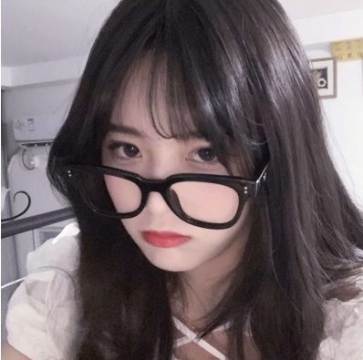 太顶了眼镜妹妹美女抖音合集1部5G