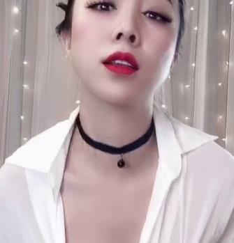 林雨馨成熟主妇社保热舞38部351m绝品嫂子