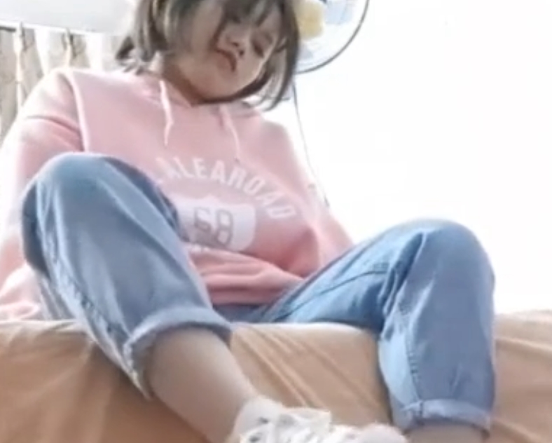 文艺风艾彩旗袍足部作品集10部3.5G优质