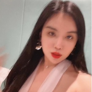 百度潘霜霜TS私拍露脸合集3.6G喉结微弱骨架藏柔