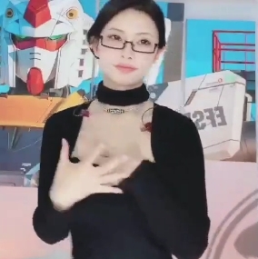 抖音一只霸王兽爆辣合集23部3.89G深夜必存