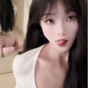 花椒恩熙土豪定制私密视频6部602M绝密展示