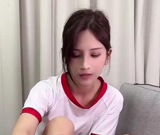 抖音艾希浴室舞蹈视频合集51部10.3G太顶了