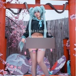 池甜纸飞机劲爆互动合集25V17G推特展示