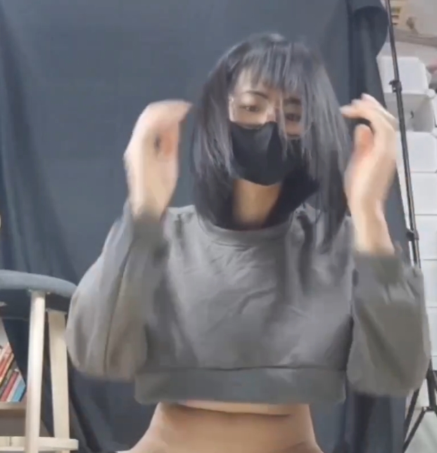 推特拉菲伪娘视频8部333M美颜逆天