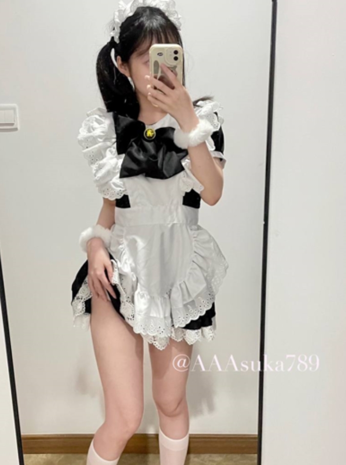 推特Asuka绝品私拍40部2.34G珍藏