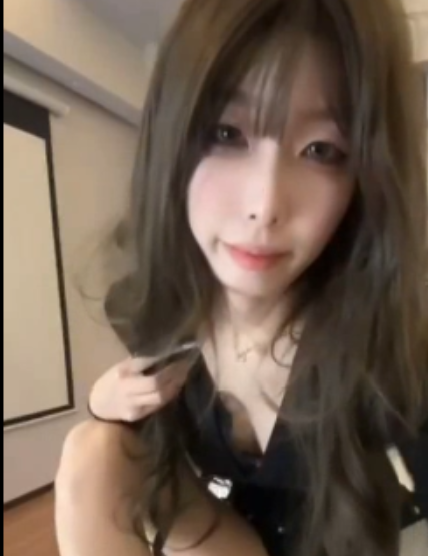 抖音小水不哭隐秘足艺17v合集4G诱人福利