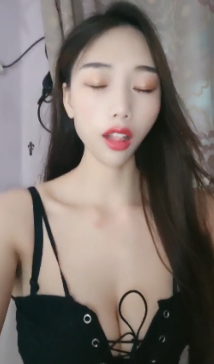 钟晚半糖道具秀13.24G御姐放飞太顶了