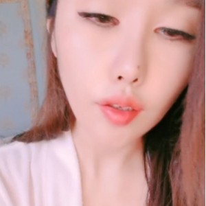 658m尼尼子日常放飞自我1v度盘太诱惑