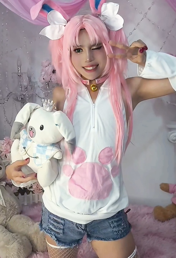 6部推特Velvet优质伪娘合集12.7G八月新作