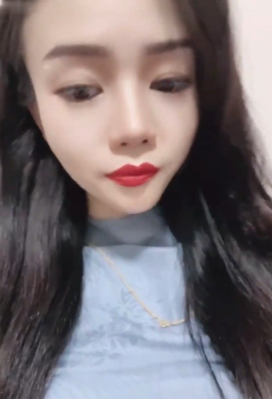 老板娘鱼鱼美腿合集12部17G太诱人