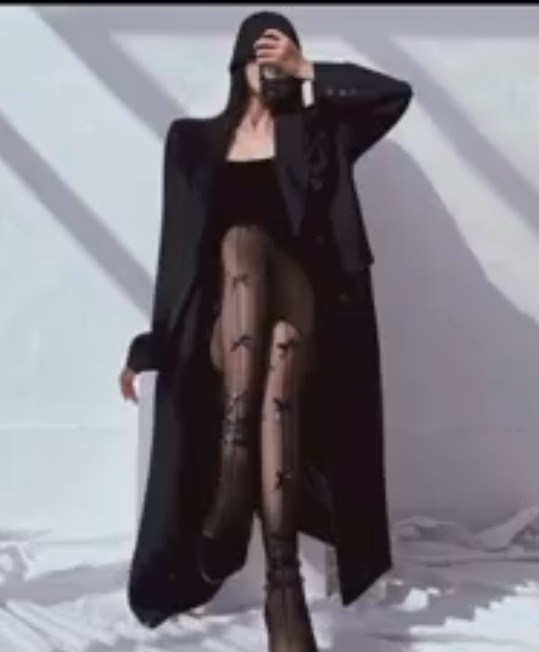 王牌飞行员视频合集91平台93部2.7G太诱人了