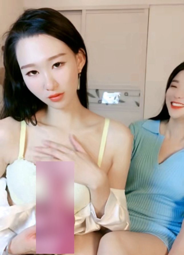 云盘姐妹花双人游戏视频1部2.12G火辣诱人