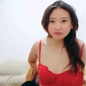 劲爆大啾啾推特户外车阵三人游合集92部102G